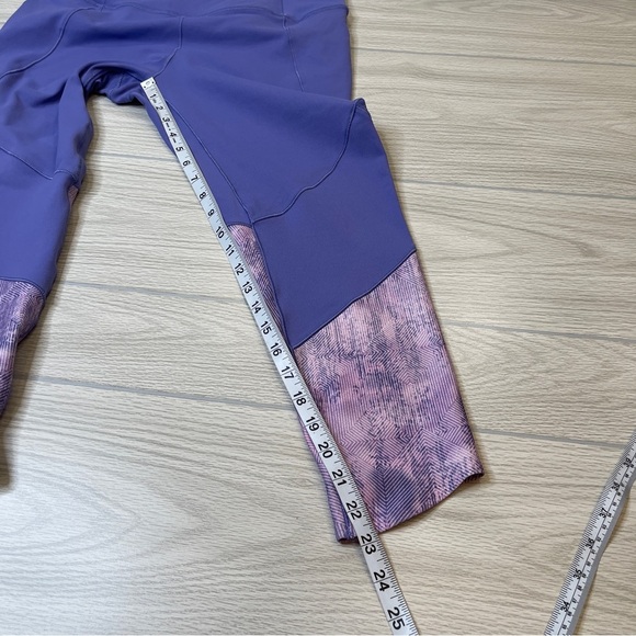 CALIA by Carrie Underwood Purple Capri Exercise Leggings Size Large - Picture 9 of 10